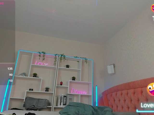 JennyferMore's BongaCams show and profile