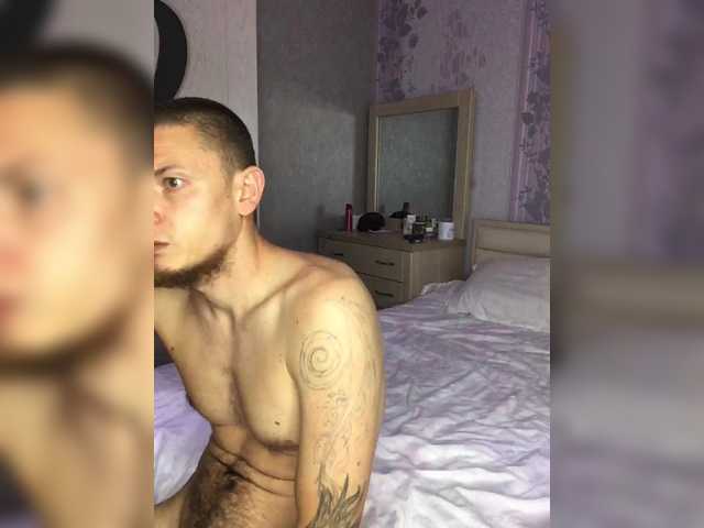 AlexhabAlinaa live cam on BongaCams