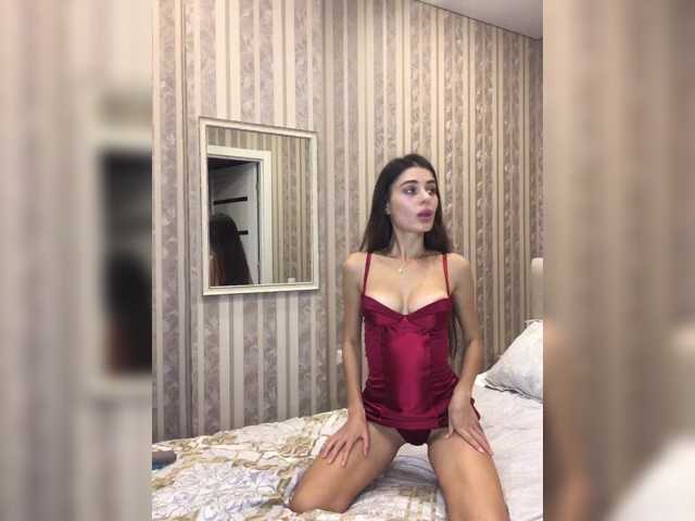 AlexhabAlinaa live cam on BongaCams