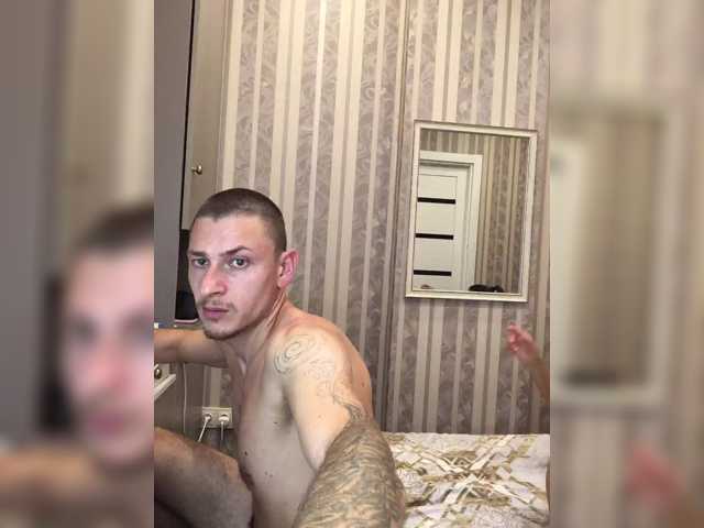 AlexhabAlinaa live cam on BongaCams