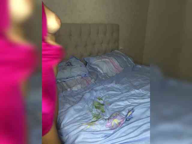 AlexhabAlinaa webcam