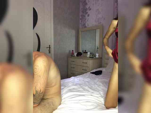 AlexhabAlinaa webcam