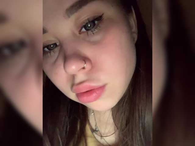 Alex-assa's BongaCams show and profile