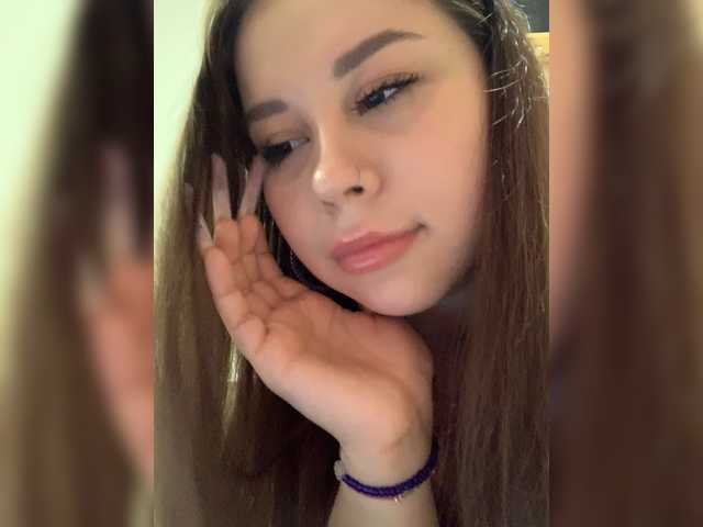 alex-assa cam belle