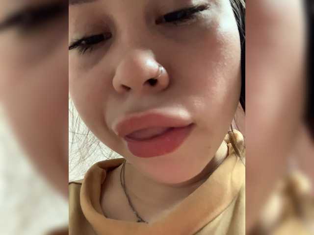 Alex-assa's BongaCams show and profile