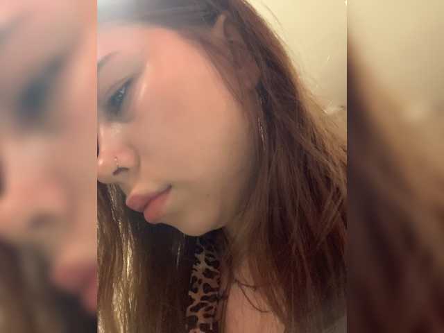 Alex-assa live cam