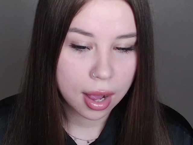 Alex-assa live cam