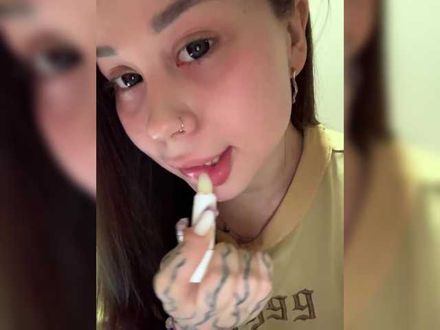 Alex-assa's BongaCams show and profile