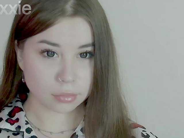 Alex-assa live cam on BongaCams
