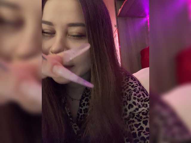 alex-assa cam belle