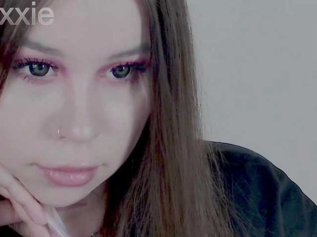 Alex-assa live cam