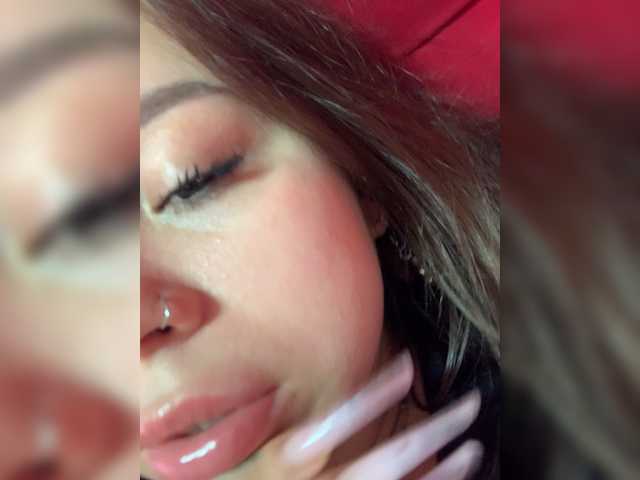 Alex-assa live cam on BongaCams