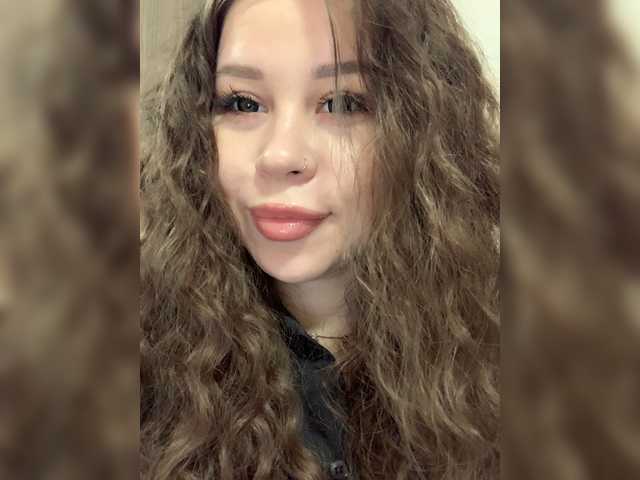 le modèle Lexxxie est en webcam porno dans un show sur le site bongacams, il possède les tags suivants: White/Caucasian,Brunette,Shaved