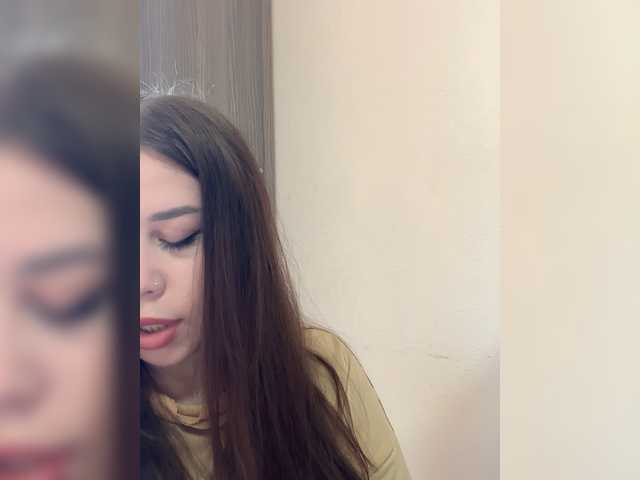 Alex-assa live cam