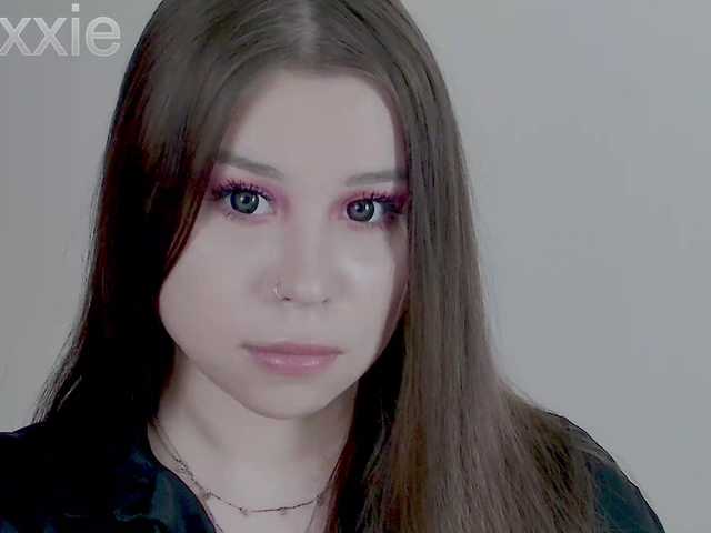 Alex-assa live cam