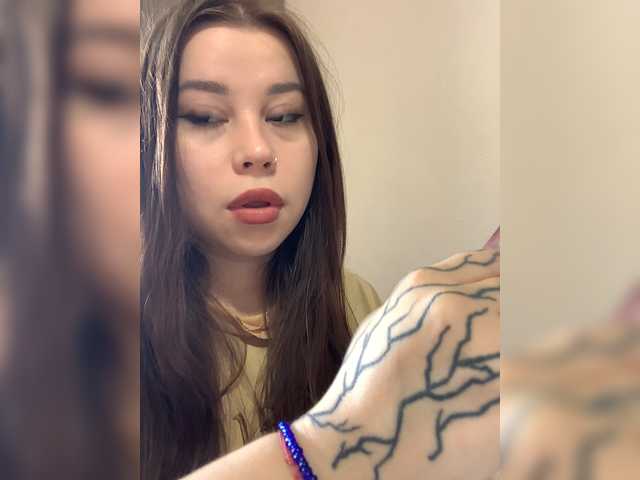 Alex-assa live cam on BongaCams