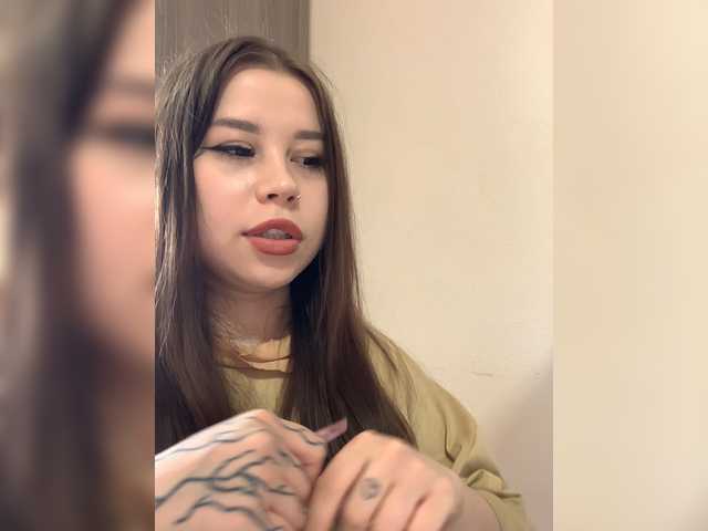 Alex-assa live cam on BongaCams