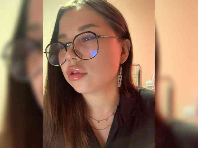 Lexxxie webcam