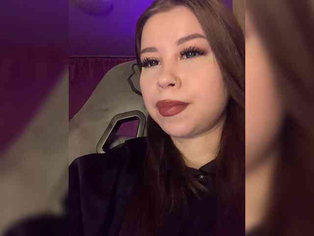 Alexxie webcam