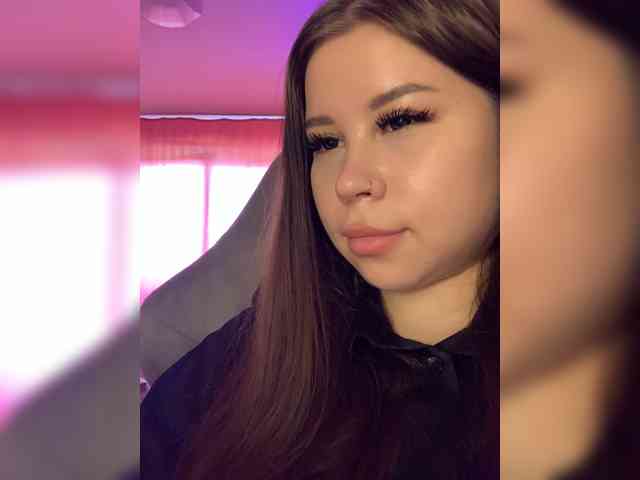 Alexxie webcam