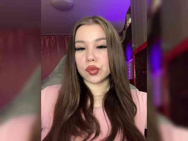 Alexxie webcam