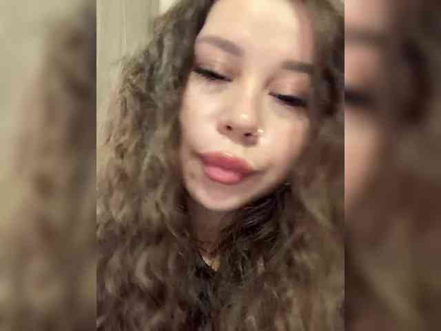 Lexxxie webcam