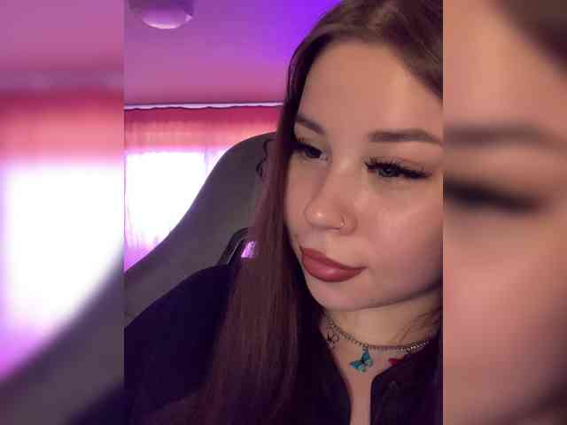 Alexxie webcam