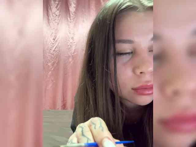 Lexxxie webcam