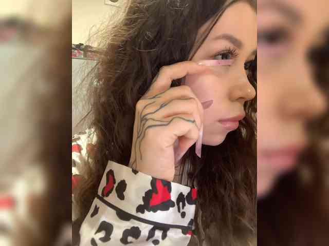 Lexxxie webcam