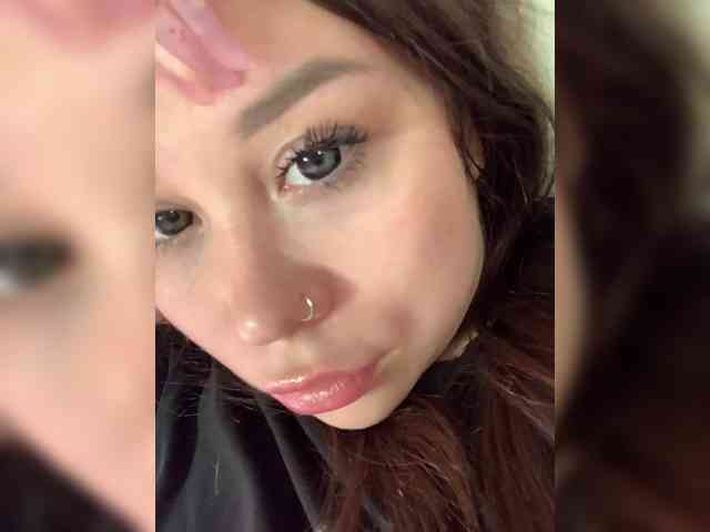Lexxxie webcam