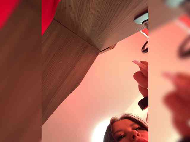 Lexxxie webcam
