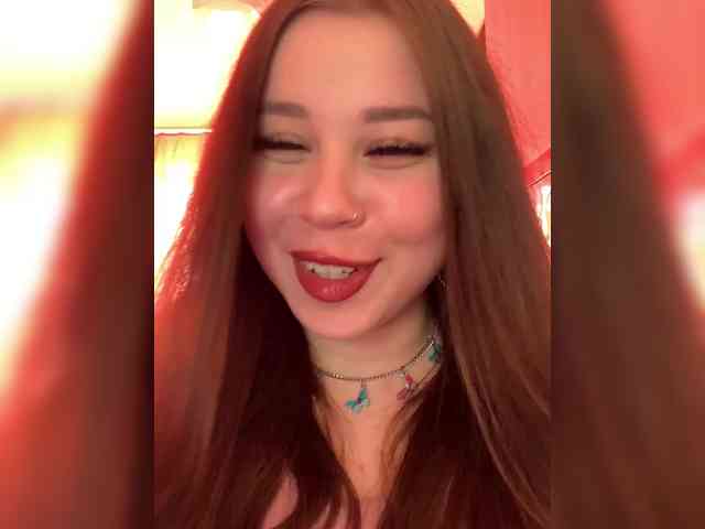 Alexxie webcam