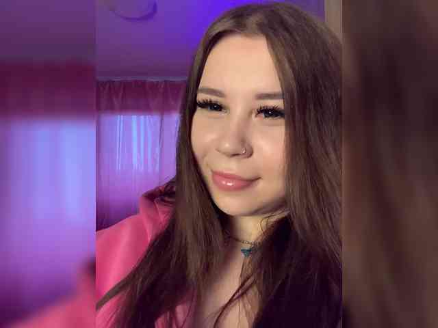 Alexxie webcam