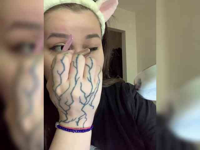 Lexxxie webcam