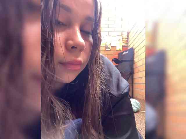 Lexxxie webcam
