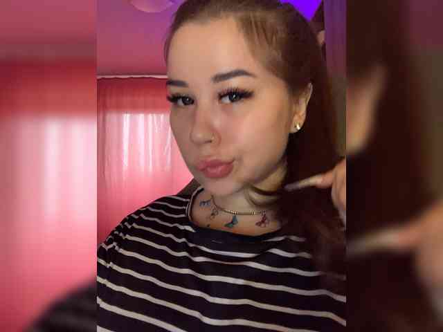 Alexxie webcam