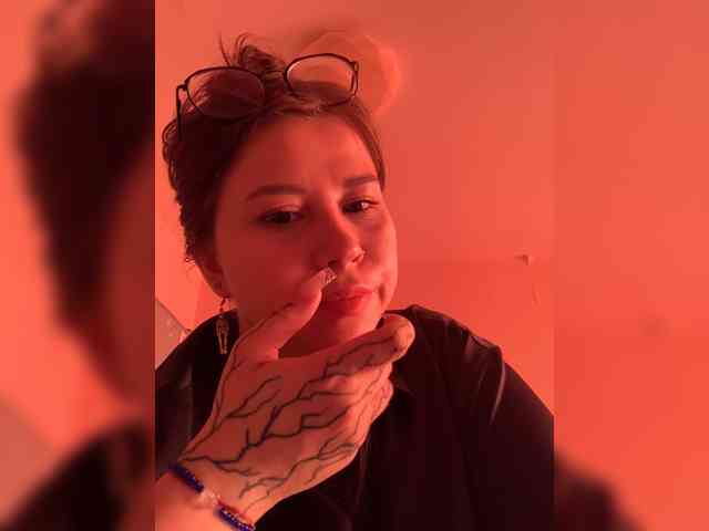 Lexxxie webcam