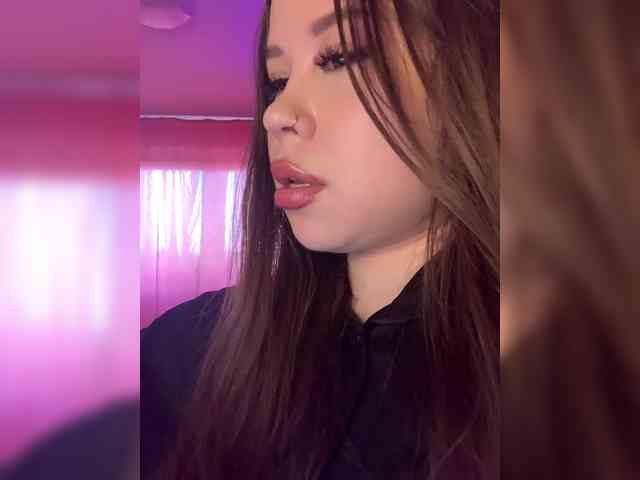 Alexxie webcam