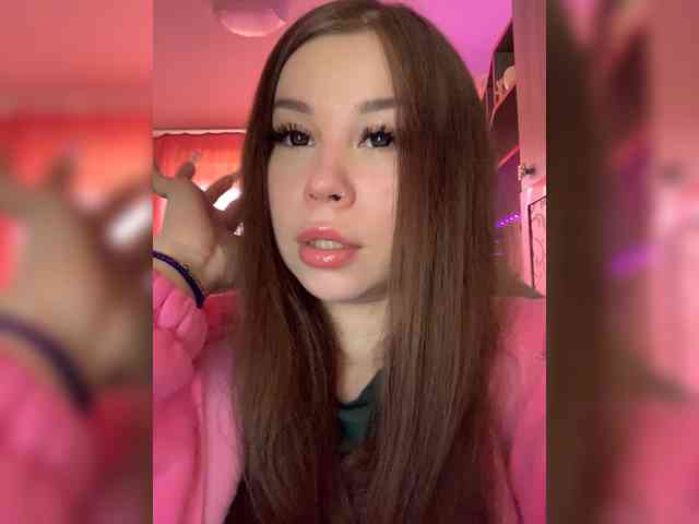 Alexxie webcam