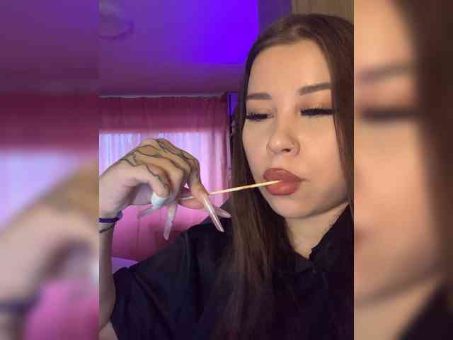 Alexxie webcam