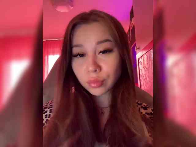 Alexxie webcam
