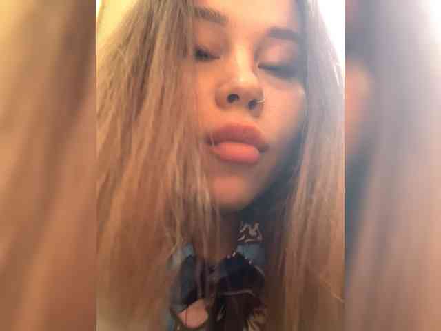 Lexxxie webcam