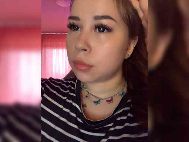 Alexxie webcam