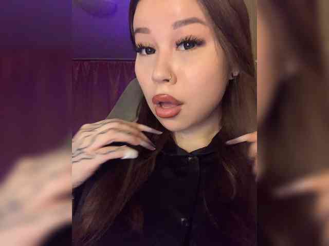 Alexxie webcam
