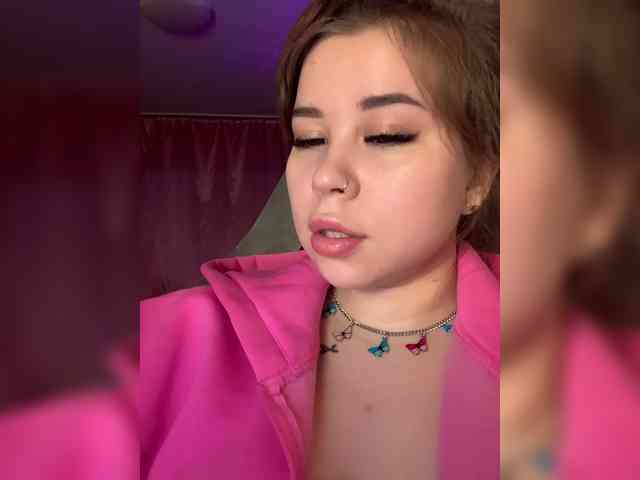 Alexxie webcam