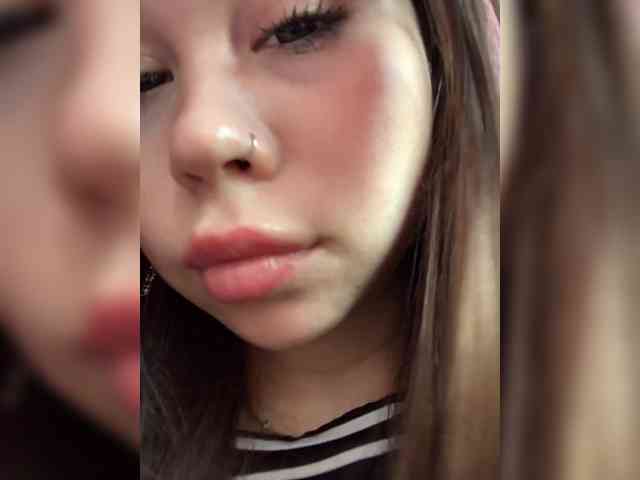 Lexxxie webcam