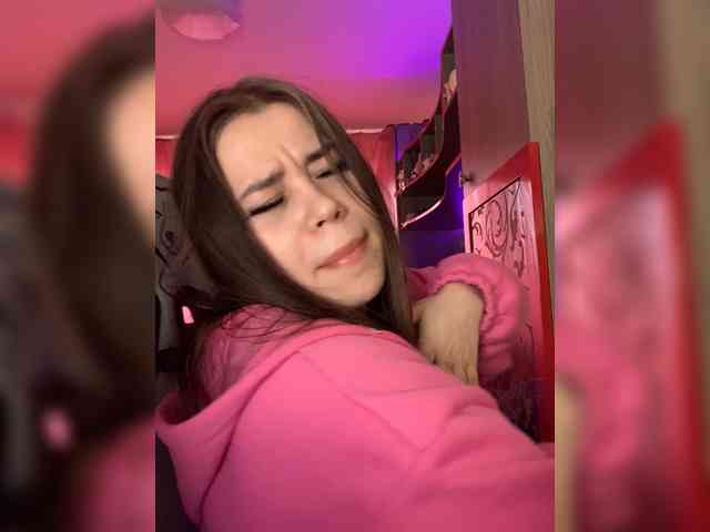 Alexxie webcam