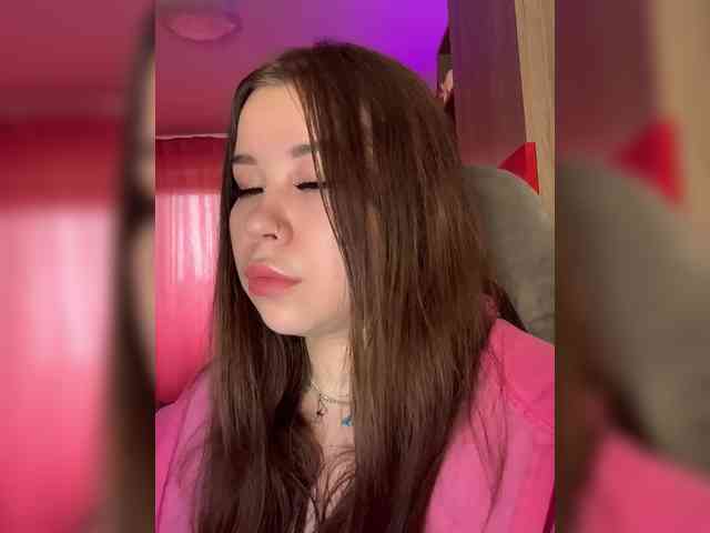 Alexxie webcam