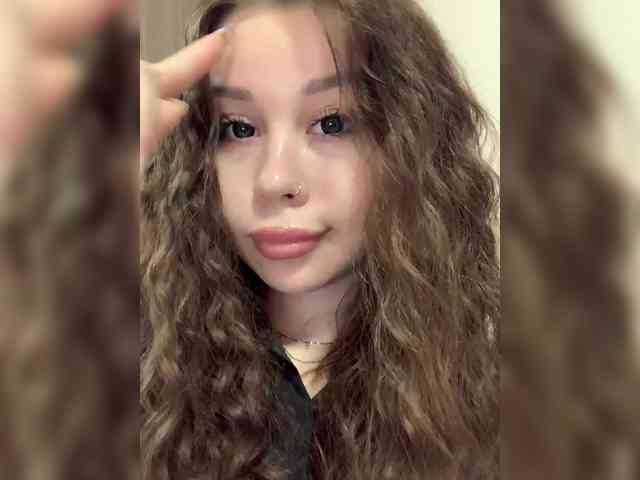 Alex-assa Live Webcam on BongaCams