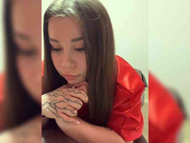 Model: Lexxxie